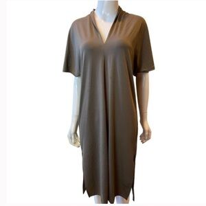 H&M Elegant Taupe Midi Shift Dress w/ side slits, short sleeves & V-neck, Small